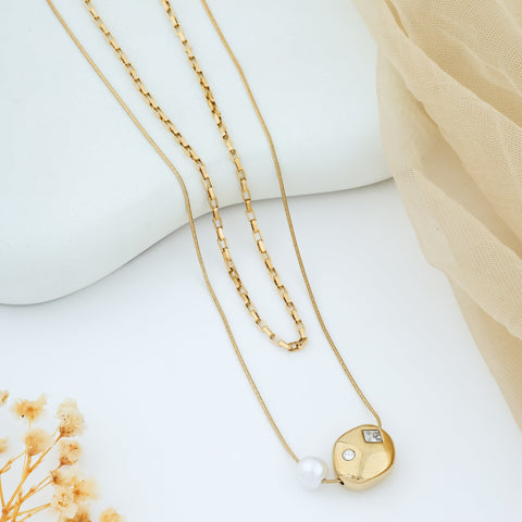 Divine Disc & Pearl Adornment Necklace